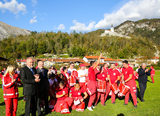 V družbi najboljših