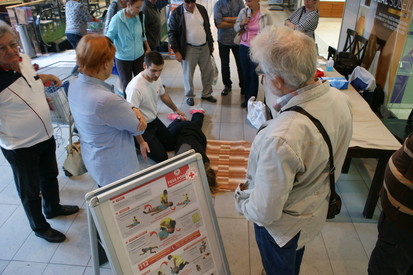 RKS - OZ MB mimoidoče seznanja s postopki oživljanja