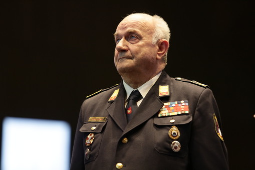 Maks Lešnik, prejemnik kipca Civilne zaščite za posebne zasluge in izjemne dosežke pri delu na področju varstva pred naravnimi in drugimi nesrečami